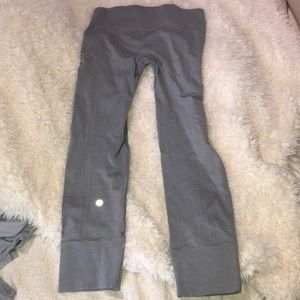 lululemon athletica Pants - LU LU lemon athletica gray pants size 6 lululemon athletica Pants - LU LU lemon athletica gray pants size 6